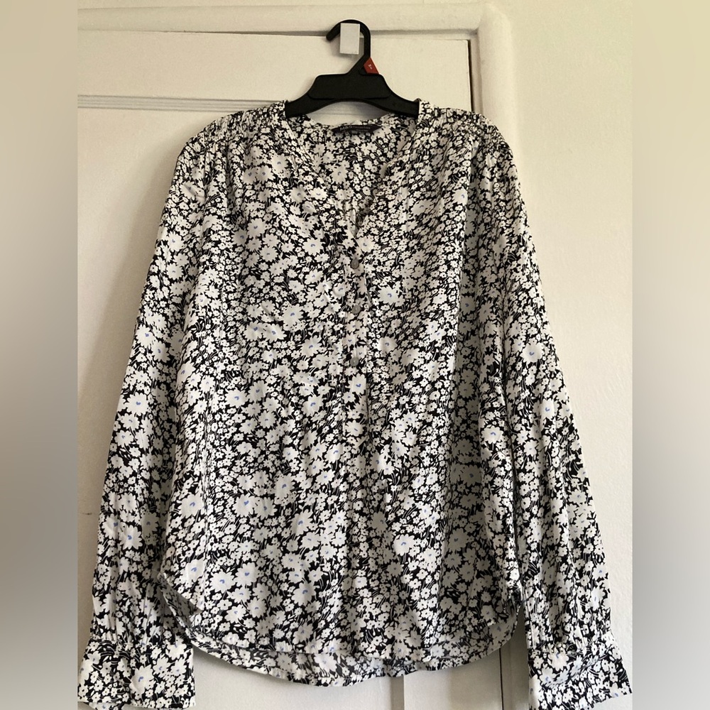 Black and White Relaxed Blouse with Mandarin Collar
